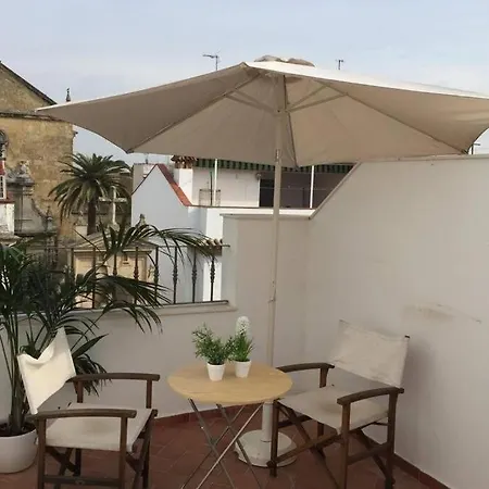 Holiday home Casa De Diseno 200m Mezquita 2 & 2 Bathrooms